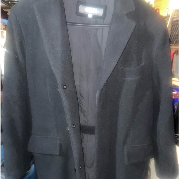 Kenneth Cole overcoat - Picture 2 of 2